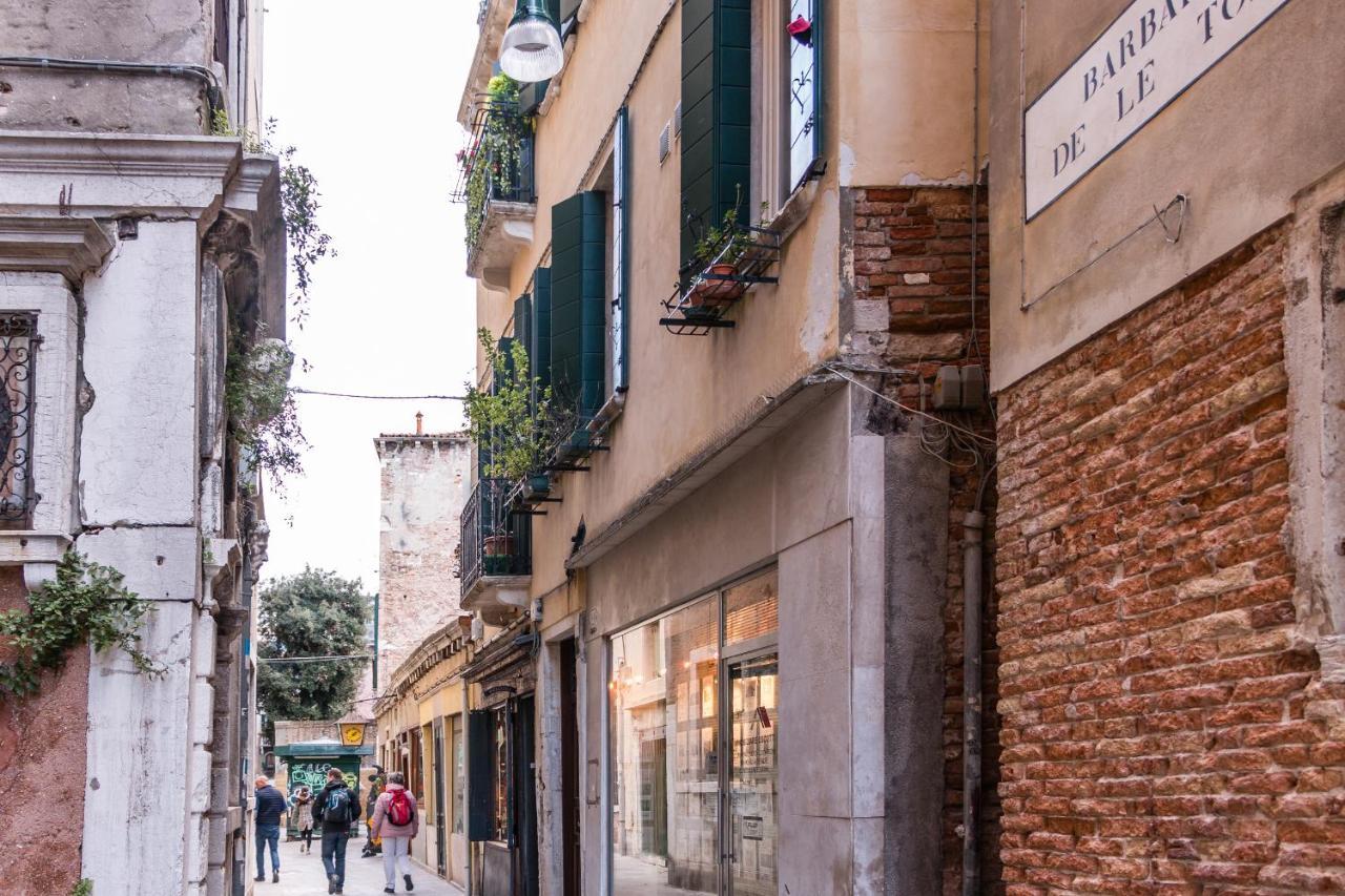 Doge'S Pantheon & St.Mark School In Hidden Venice Exterior photo